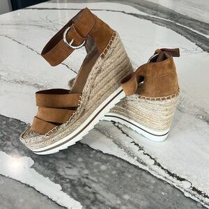 Marc Fisher Wedge Sandal. Size 8.5